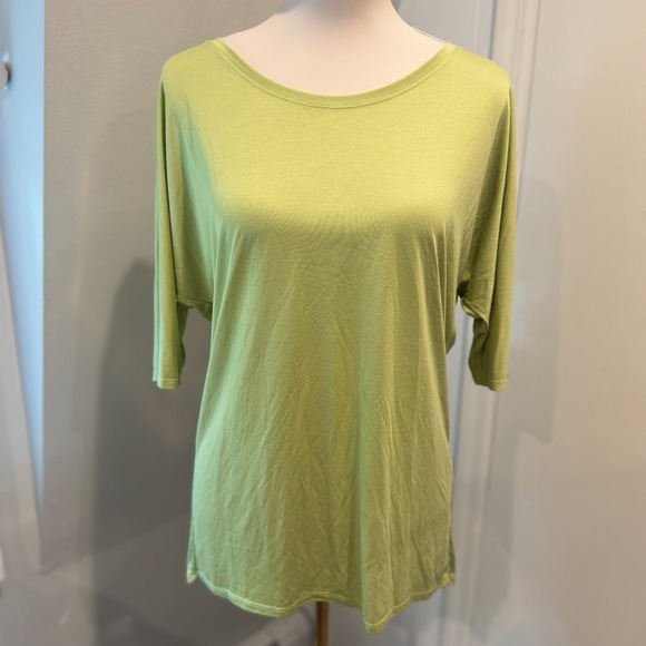 Uniqlo Tops - Uniqlo Lime Green‎ Dolman Sleeve Scoop Neck Top Modal Cupro Blend | Size Medium